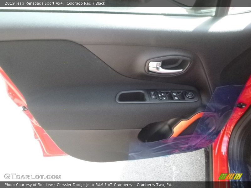 Colorado Red / Black 2019 Jeep Renegade Sport 4x4