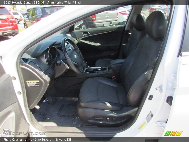 Shimmering White / Black 2013 Hyundai Sonata SE 2.0T