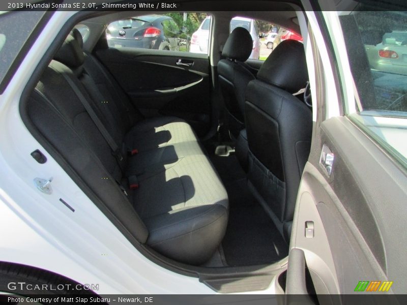 Shimmering White / Black 2013 Hyundai Sonata SE 2.0T