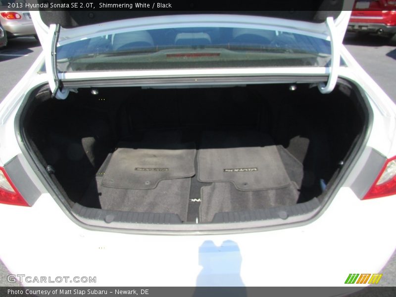 Shimmering White / Black 2013 Hyundai Sonata SE 2.0T