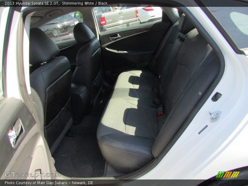 Shimmering White / Black 2013 Hyundai Sonata SE 2.0T