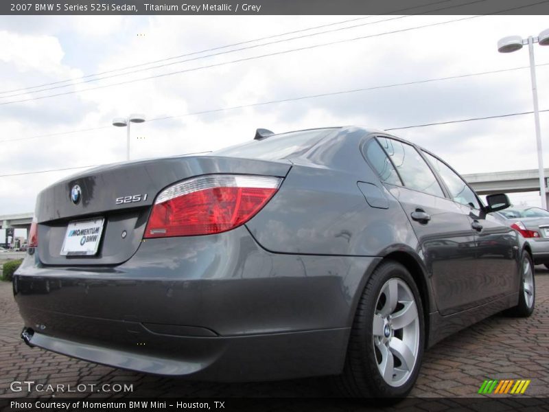 Titanium Grey Metallic / Grey 2007 BMW 5 Series 525i Sedan