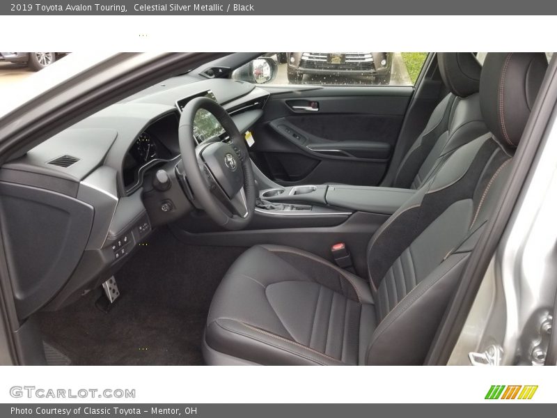 Celestial Silver Metallic / Black 2019 Toyota Avalon Touring
