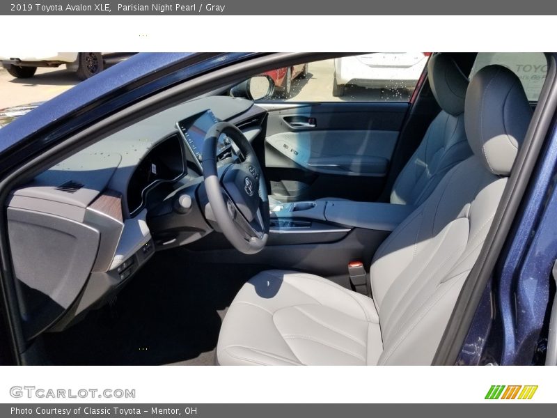 Parisian Night Pearl / Gray 2019 Toyota Avalon XLE
