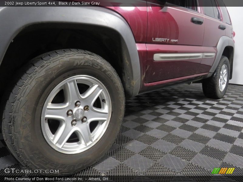 Black / Dark Slate Gray 2002 Jeep Liberty Sport 4x4