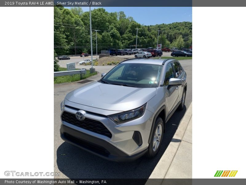 Silver Sky Metallic / Black 2019 Toyota RAV4 LE AWD