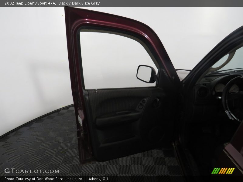 Black / Dark Slate Gray 2002 Jeep Liberty Sport 4x4