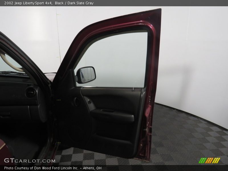 Black / Dark Slate Gray 2002 Jeep Liberty Sport 4x4