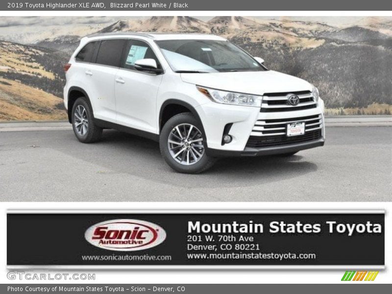 Blizzard Pearl White / Black 2019 Toyota Highlander XLE AWD