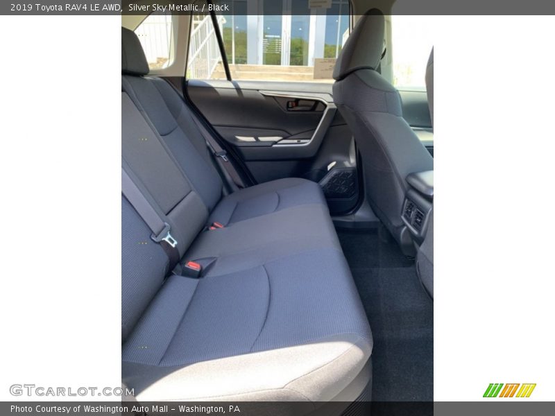 Silver Sky Metallic / Black 2019 Toyota RAV4 LE AWD