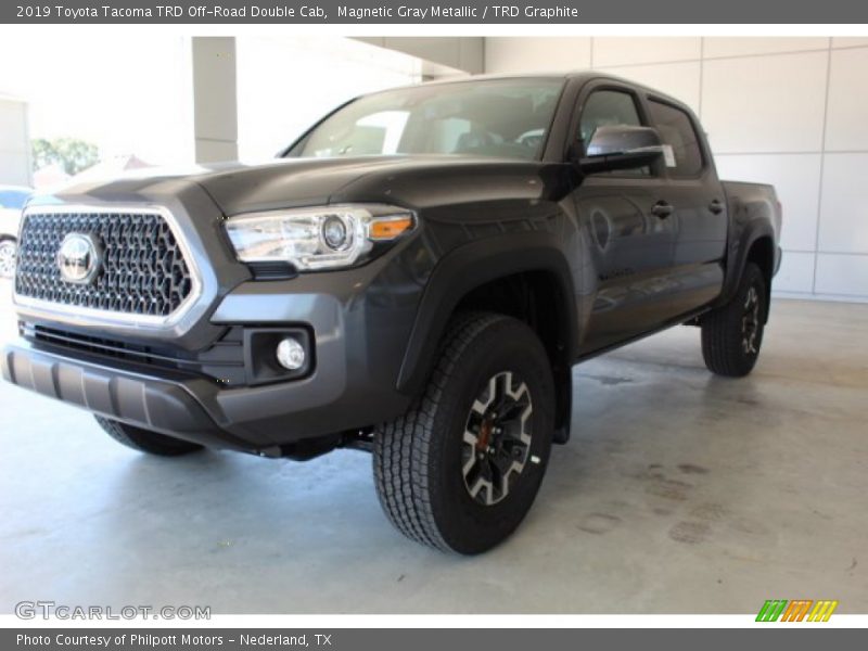 Magnetic Gray Metallic / TRD Graphite 2019 Toyota Tacoma TRD Off-Road Double Cab