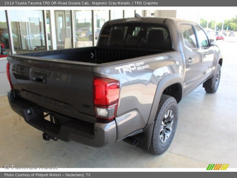 Magnetic Gray Metallic / TRD Graphite 2019 Toyota Tacoma TRD Off-Road Double Cab