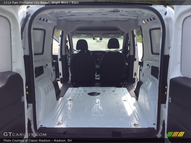 Bright White / Black 2019 Ram ProMaster City Wagon