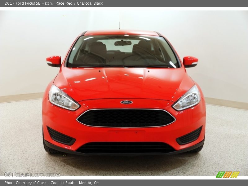Race Red / Charcoal Black 2017 Ford Focus SE Hatch