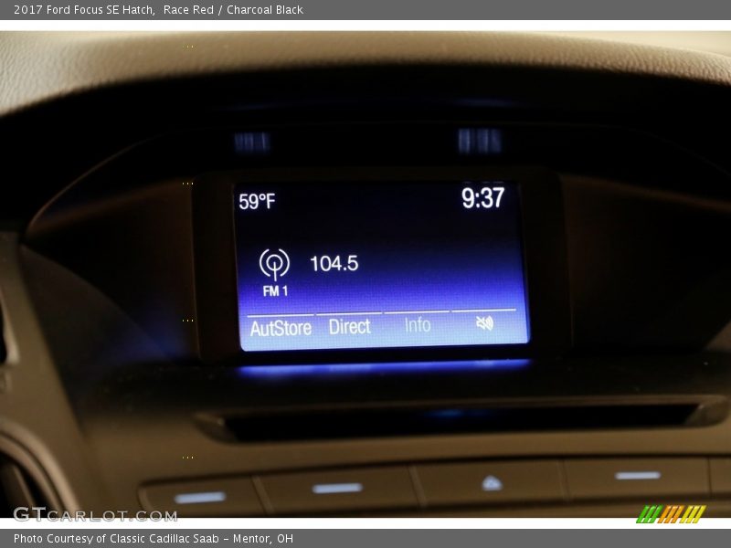 Race Red / Charcoal Black 2017 Ford Focus SE Hatch