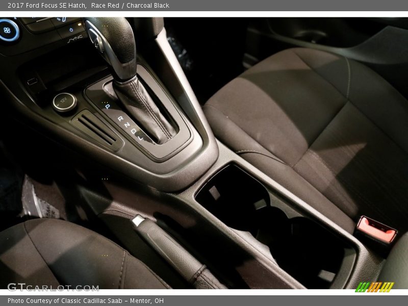 Race Red / Charcoal Black 2017 Ford Focus SE Hatch