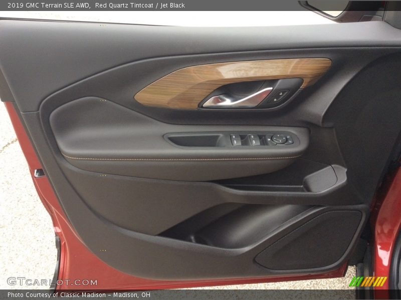 Red Quartz Tintcoat / Jet Black 2019 GMC Terrain SLE AWD