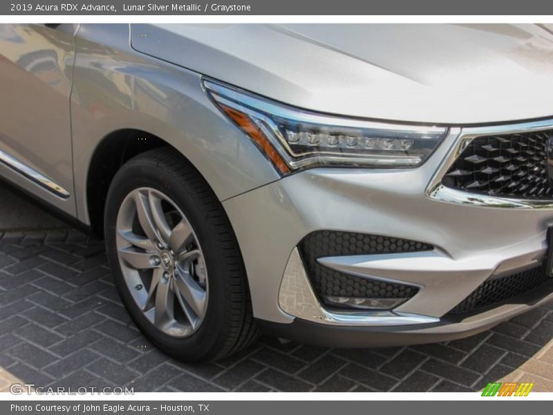 Lunar Silver Metallic / Graystone 2019 Acura RDX Advance