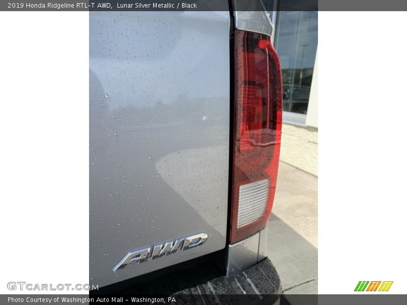 Lunar Silver Metallic / Black 2019 Honda Ridgeline RTL-T AWD