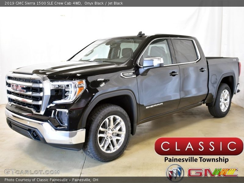 Onyx Black / Jet Black 2019 GMC Sierra 1500 SLE Crew Cab 4WD