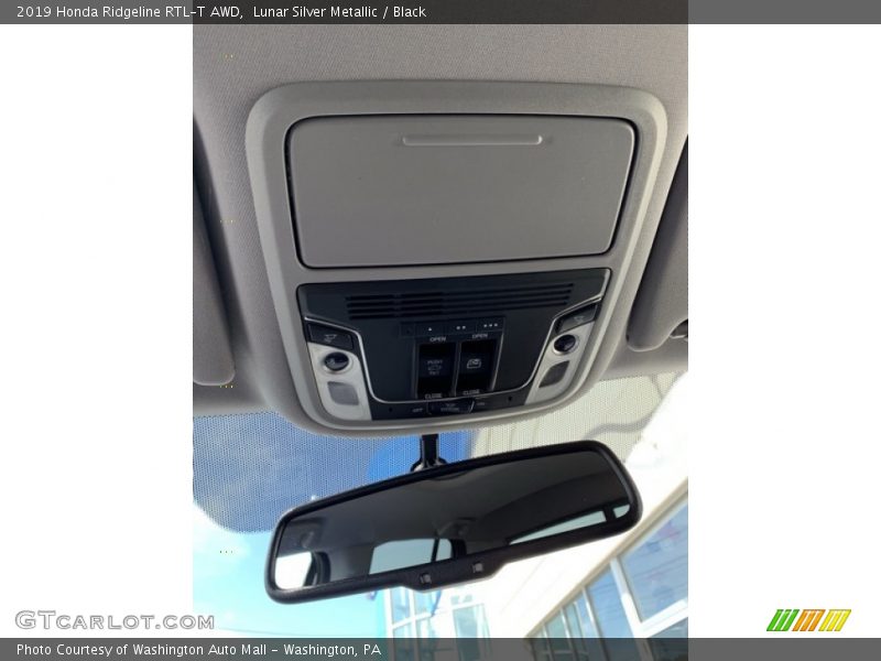 Lunar Silver Metallic / Black 2019 Honda Ridgeline RTL-T AWD