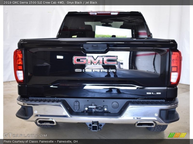 Onyx Black / Jet Black 2019 GMC Sierra 1500 SLE Crew Cab 4WD