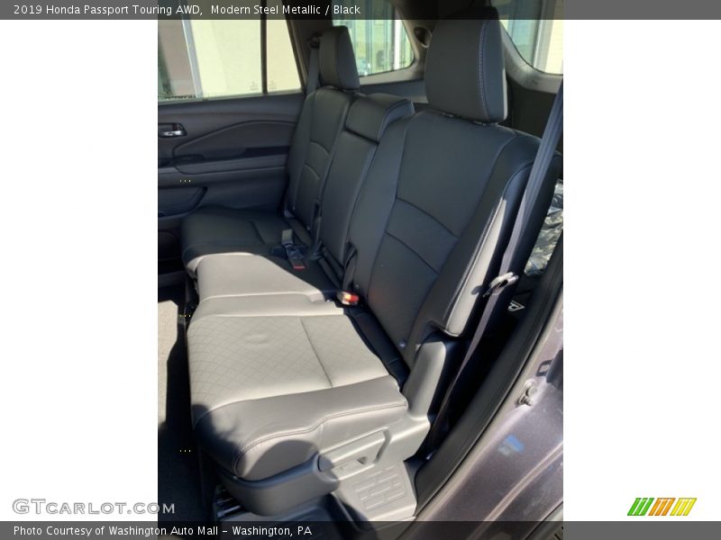 Modern Steel Metallic / Black 2019 Honda Passport Touring AWD