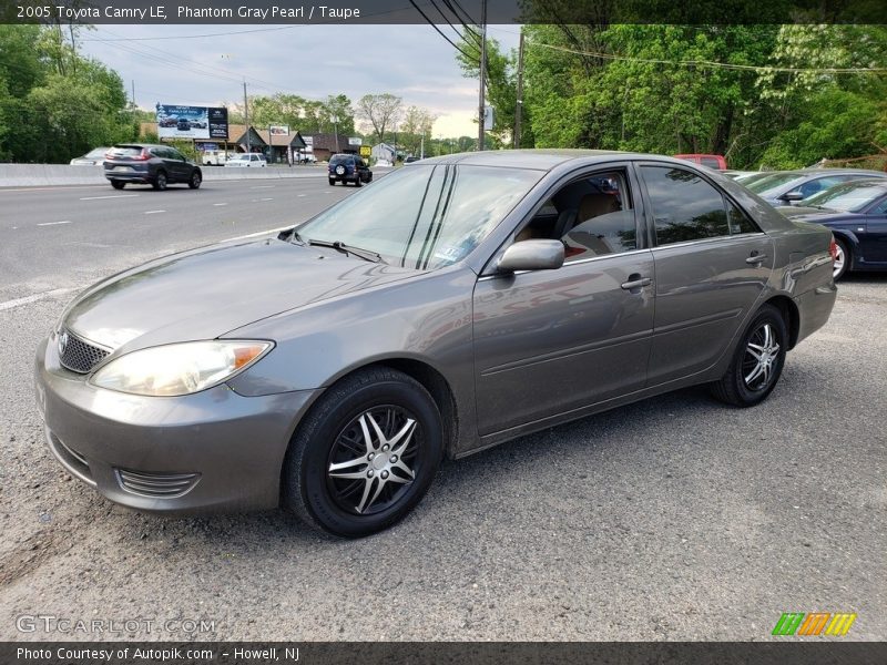 Phantom Gray Pearl / Taupe 2005 Toyota Camry LE