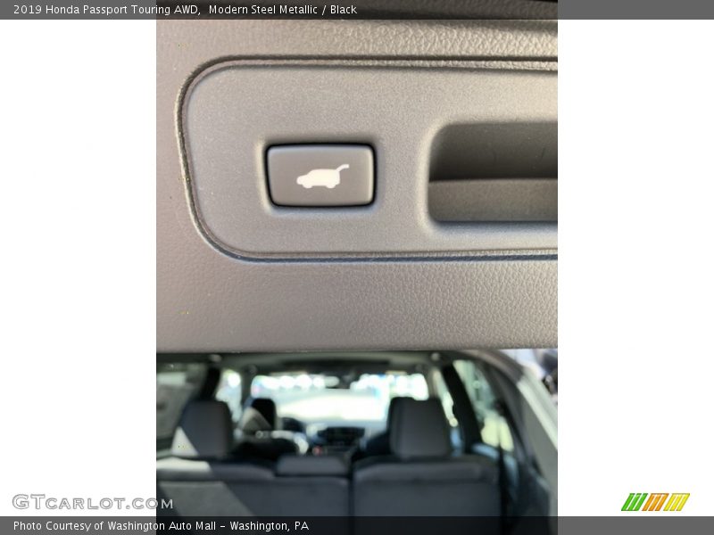 Modern Steel Metallic / Black 2019 Honda Passport Touring AWD