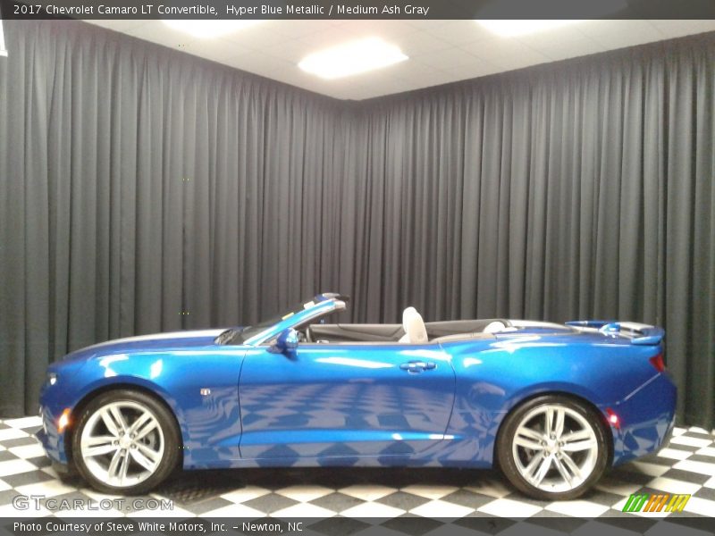 Hyper Blue Metallic / Medium Ash Gray 2017 Chevrolet Camaro LT Convertible