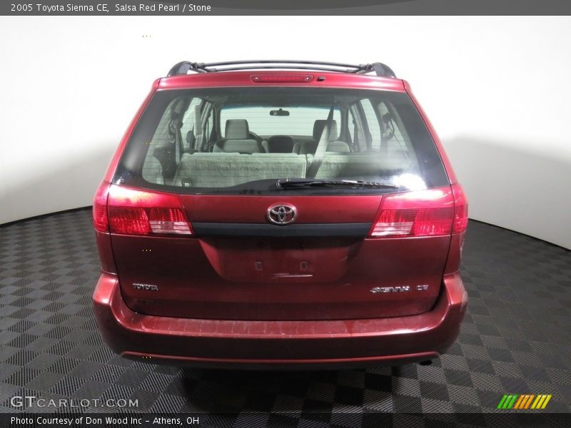 Salsa Red Pearl / Stone 2005 Toyota Sienna CE