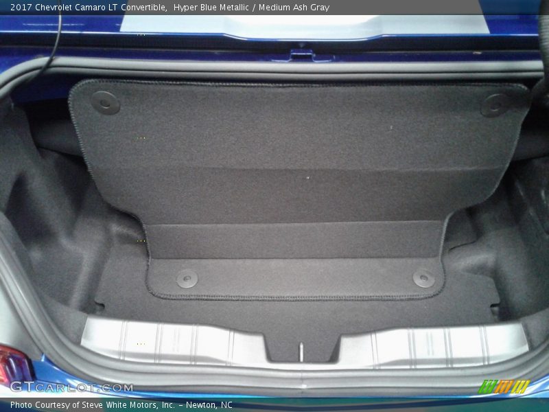 Hyper Blue Metallic / Medium Ash Gray 2017 Chevrolet Camaro LT Convertible