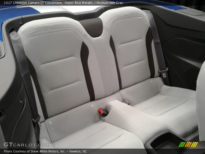 Hyper Blue Metallic / Medium Ash Gray 2017 Chevrolet Camaro LT Convertible