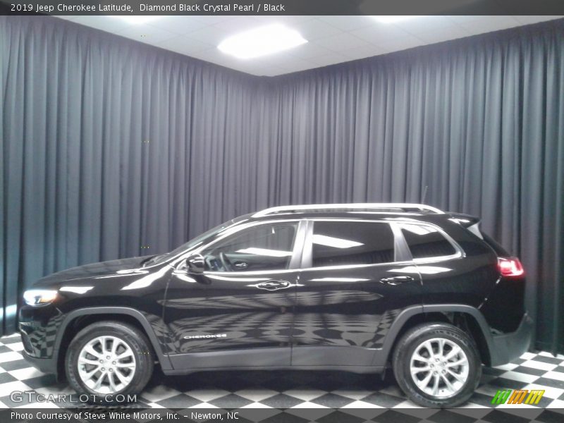Diamond Black Crystal Pearl / Black 2019 Jeep Cherokee Latitude