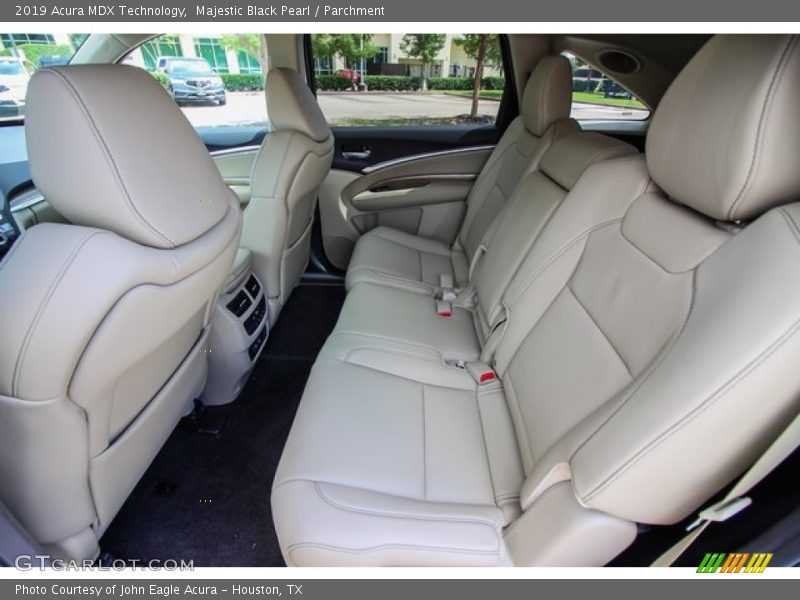 Majestic Black Pearl / Parchment 2019 Acura MDX Technology