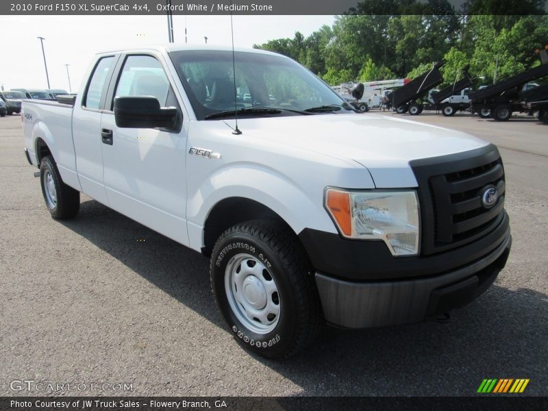 Oxford White / Medium Stone 2010 Ford F150 XL SuperCab 4x4