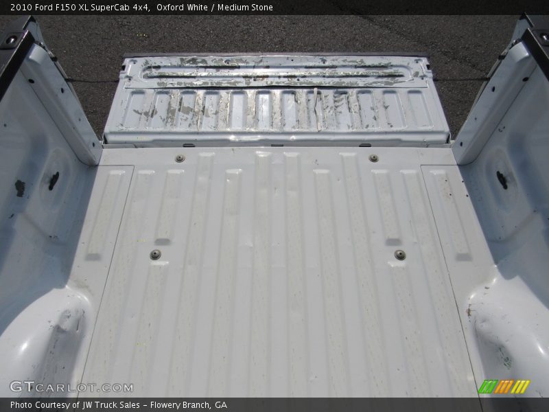 Oxford White / Medium Stone 2010 Ford F150 XL SuperCab 4x4
