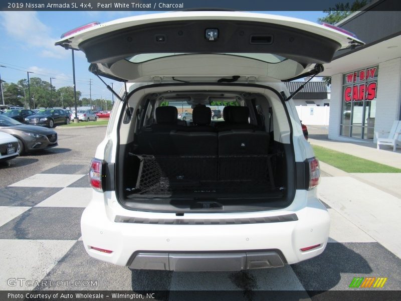 Pearl White Tricoat / Charcoal 2019 Nissan Armada SL 4x4