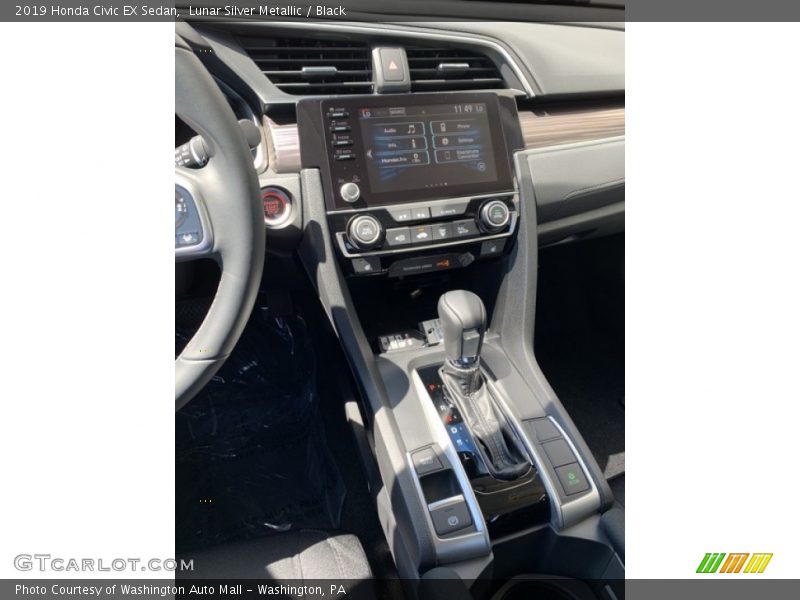 Lunar Silver Metallic / Black 2019 Honda Civic EX Sedan