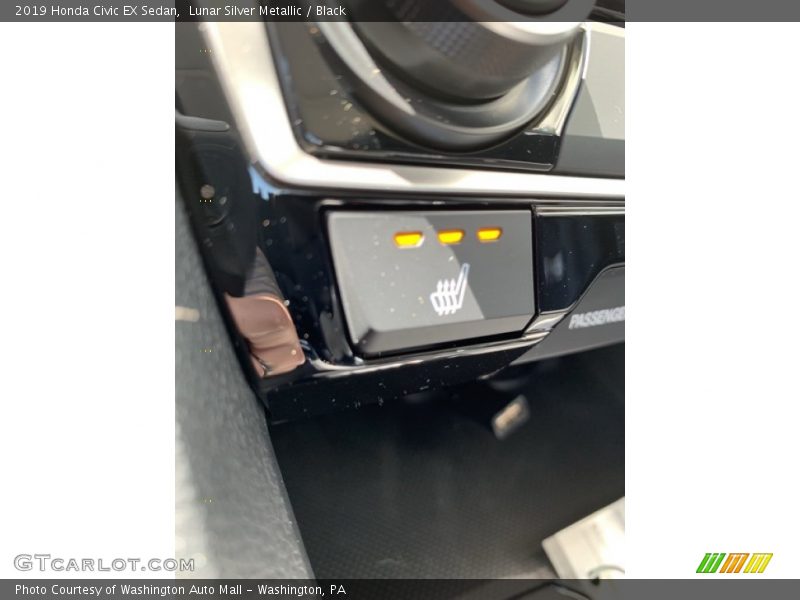 Lunar Silver Metallic / Black 2019 Honda Civic EX Sedan