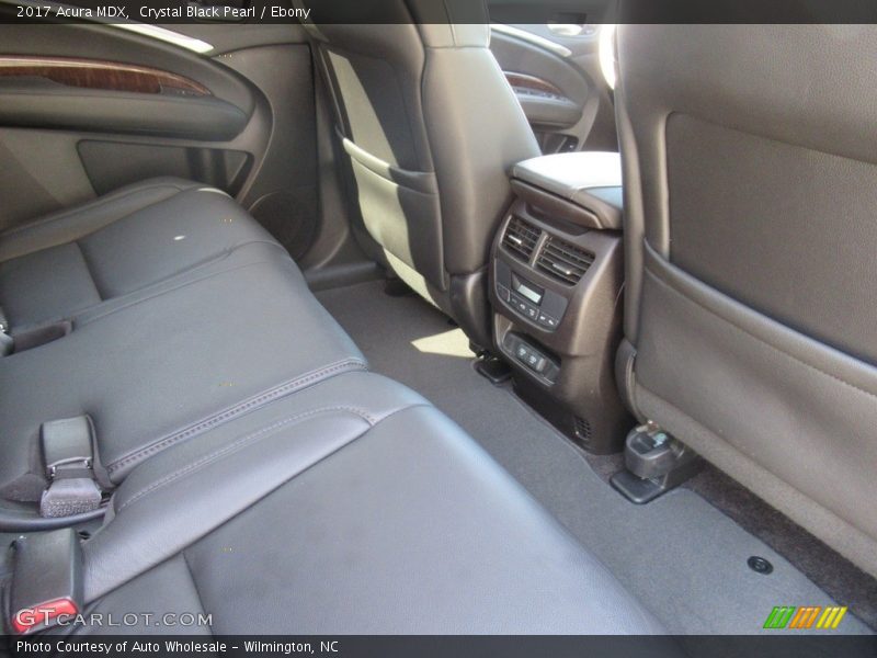 Crystal Black Pearl / Ebony 2017 Acura MDX