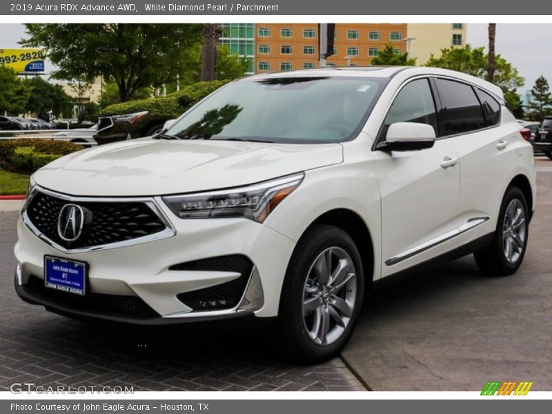 White Diamond Pearl / Parchment 2019 Acura RDX Advance AWD