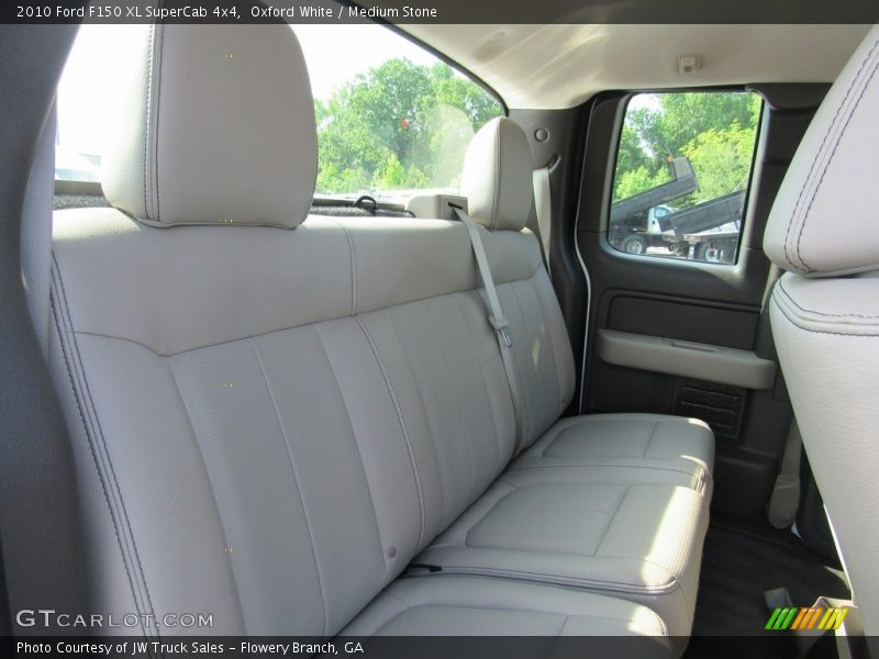 Oxford White / Medium Stone 2010 Ford F150 XL SuperCab 4x4
