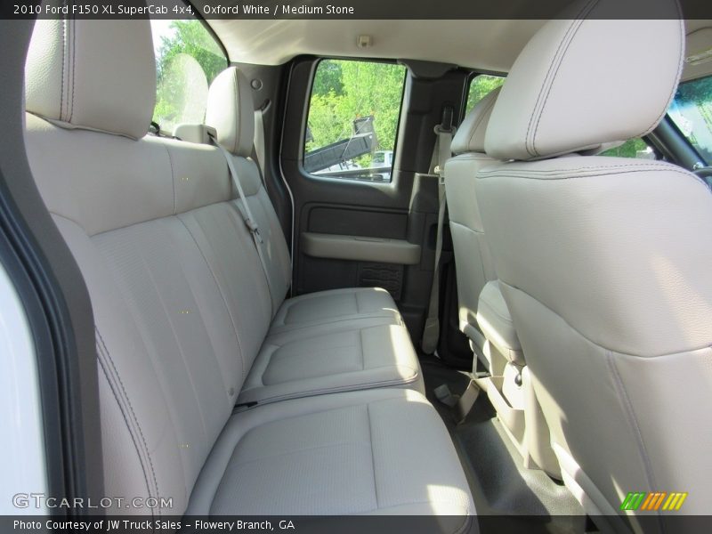 Oxford White / Medium Stone 2010 Ford F150 XL SuperCab 4x4