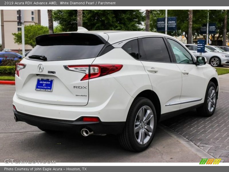 White Diamond Pearl / Parchment 2019 Acura RDX Advance AWD