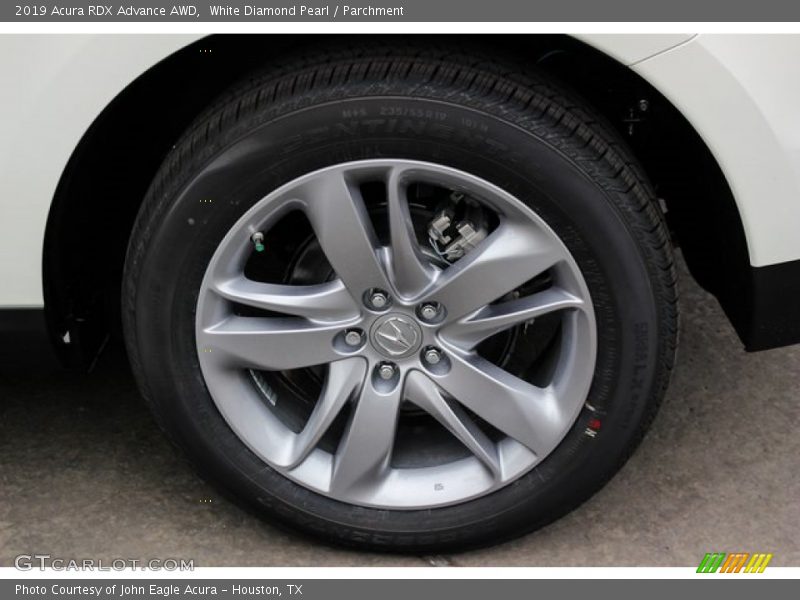 White Diamond Pearl / Parchment 2019 Acura RDX Advance AWD