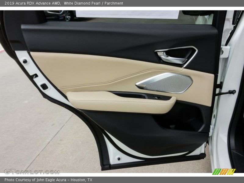 White Diamond Pearl / Parchment 2019 Acura RDX Advance AWD