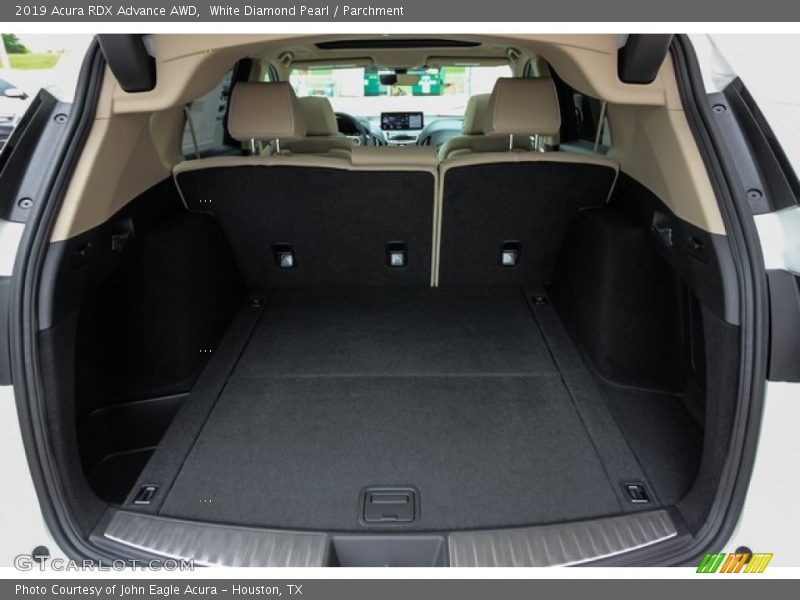 White Diamond Pearl / Parchment 2019 Acura RDX Advance AWD