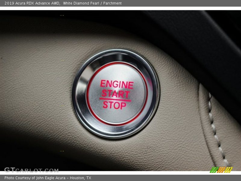 White Diamond Pearl / Parchment 2019 Acura RDX Advance AWD