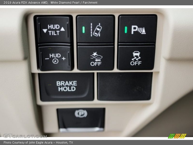 White Diamond Pearl / Parchment 2019 Acura RDX Advance AWD